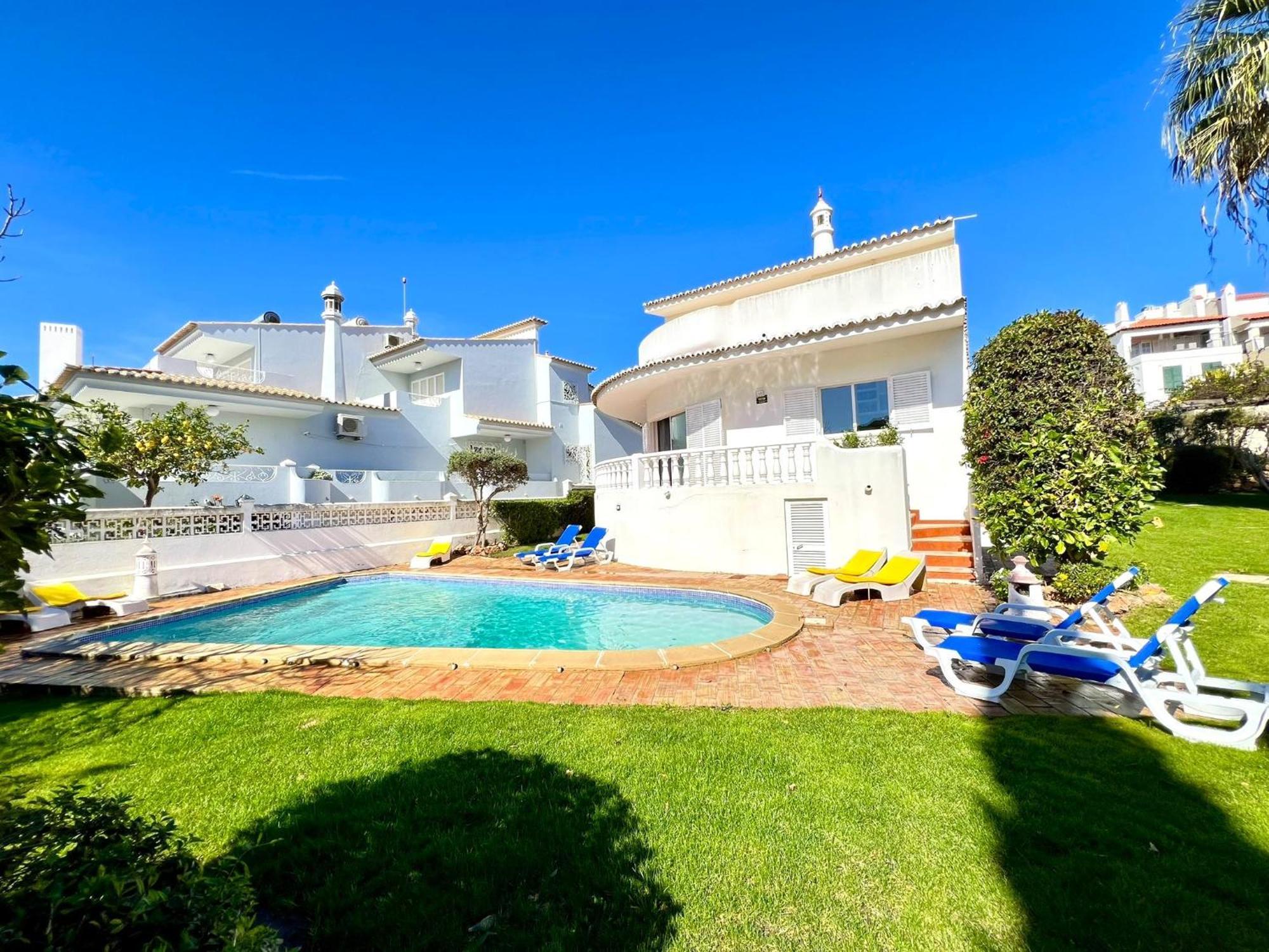 Brightness With Pool By Homing * Vilamoura