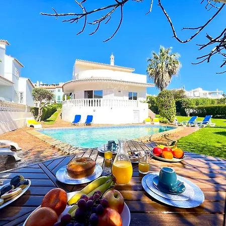 Vilamoura Brightness Villa With Pool By Homing Exterior photo