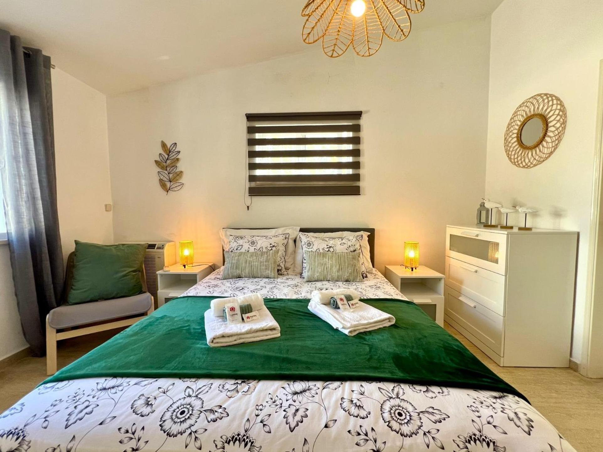 Villa Brightness With Pool By Homing