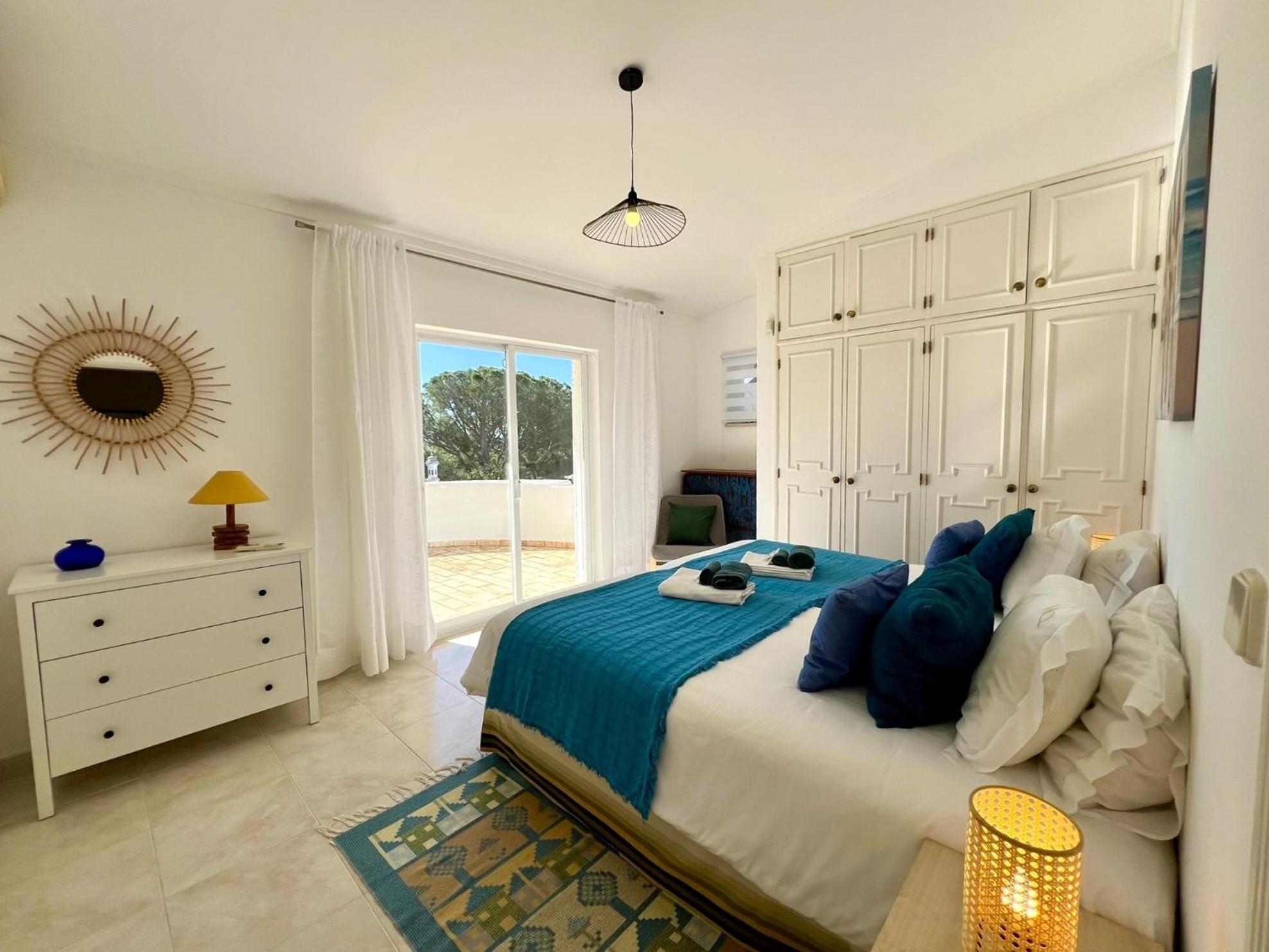 Brightness With Pool By Homing * Vilamoura